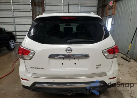 2015 Nissan Pathfinder S из США, поврежденный, VIN 5N1AR2MM2FC613517